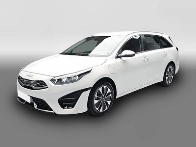 Gebraucht Kia Ceed Sportswagon Spirit 141 PS (103 kW) 2024 Weiß Kombi