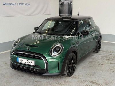 Usata Mini Cooper Classic 136 CV (100 kW) 2024 Verde Utilitaria