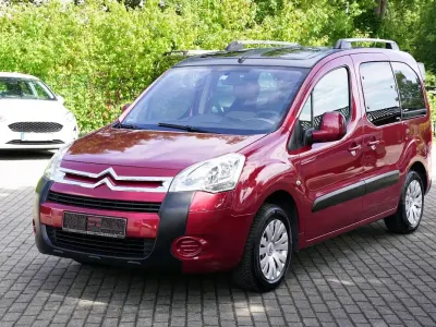 Gebraucht Citroën Berlingo 98 PS (72 kW) 2011 Rot Van / Kleinbus