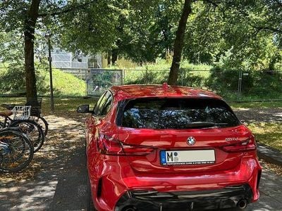 Gebraucht BMW 120 M Sport 190 PS (139 kW) 2021 Rot Kleinwagen