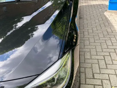 Gebraucht BMW 318 Sport Line 143 PS (105 kW) 2014 Schwarz Limousine