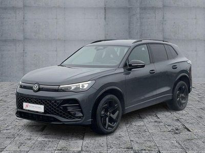 Grau Neu 2025 VW Tiguan R-line SUV | 56.370 € (Etwas zu teuer)