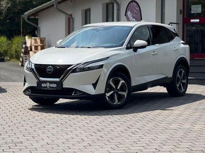 Weiß Gebraucht 2024 Nissan Qashqai N-Connecta SUV | 21.350 €