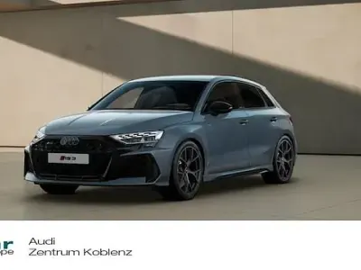 Gebraucht Audi RS3 Sportback Comfort 400 PS (294 kW) 2026 Kemoragrau metallic Kleinwagen
