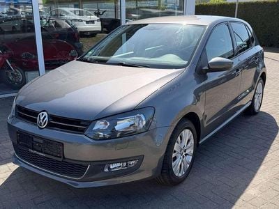Begagnad VW Polo Life 69 HK (50 kW) 2014 Grå Sedan