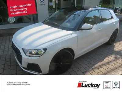 Gebraucht Audi A1 Sportback Advanced Plus 95 PS (69 kW) 2020 Weiß Kleinwagen