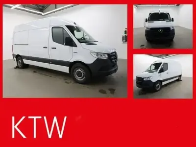 Gebraucht Mercedes E-Sprinter 2022 Weiss Van