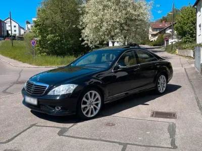 Gebraucht Mercedes S500 AMG 388 PS (285 kW) 2008 Schwarz Limousine