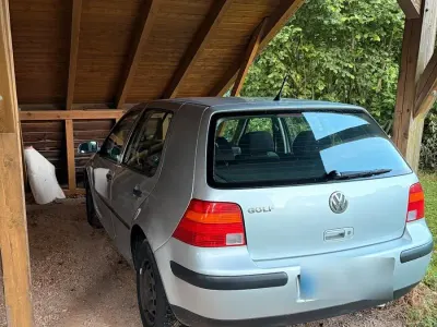 Gebraucht VW Golf IV 75 PS (55 kW) 2002 Grau Kleinwagen
