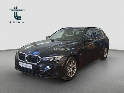 Schwarz Gebraucht 2022 BMW 320e Sport Line Kombi | 27.900 € (Fairer Preis)
