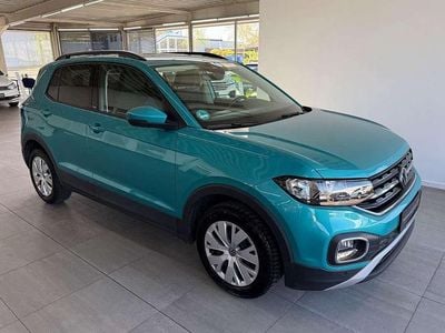 Begagnad VW T-Cross Active 95 HK (69 kW) 2022 Turkos SUV