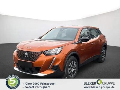 Usata Peugeot e-2008 Active 100 kW (136 CV) 2022 Arancione SUV
