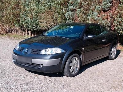 Usata Renault Mégane Cabriolet 113 CV (83 kW) 2005 Grigio Cabrio