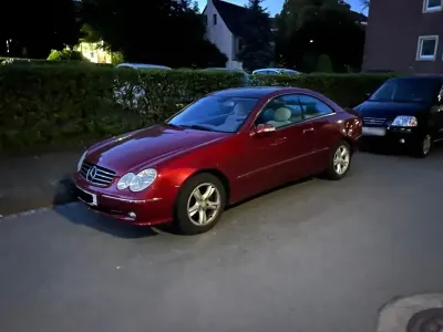 Gebraucht Mercedes CLK200 Avantgarde 163 PS (119 kW) 2003 Rot Coupé