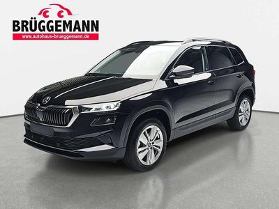 Neu Skoda Karoq Selection 150 PS (110 kW) 2025 Grau SUV