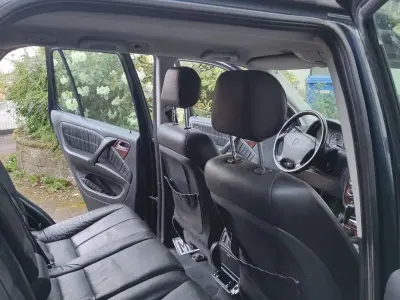 Usata Mercedes ML270 163 CV (119 kW) 2003 Nero SUV