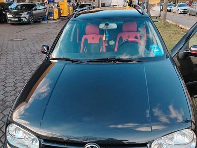 Schwarz Gebraucht 2002 VW Golf IV Edition Kombi | 1.690 € (Fairer Preis)