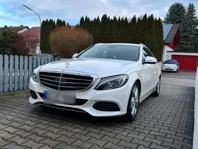 Gebraucht Mercedes C220 170 PS (125 kW) 2014 Weiß Kombi