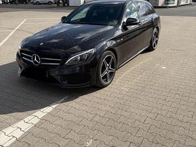 Gebraucht Mercedes C220 AMG line 170 PS (125 kW) 2016 Schwarz Kombi