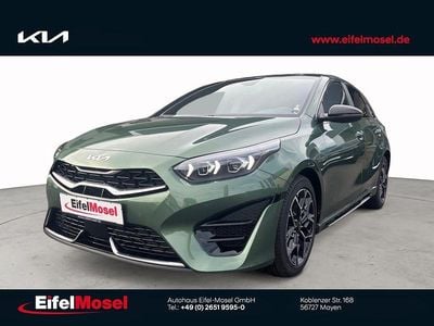 Neu Kia Ceed GT-Line 140 PS (102 kW) 2025 Grün Kleinwagen