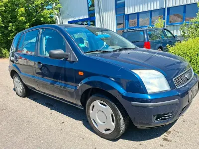 Gebraucht Ford Fusion 100 PS (73 kW) 2003 Blau Kleinwagen