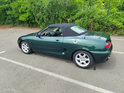 Gebraucht MG F 120 PS (88 kW) 1999 Grün Cabrio
