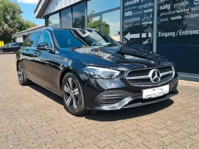 Gebraucht Mercedes 200 Avantgarde 186 PS (136 kW) 2024 Schwarz Limousine