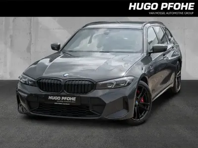 Gebraucht BMW 330 M Sport 286 PS (210 kW) 2023 Grau Kombi