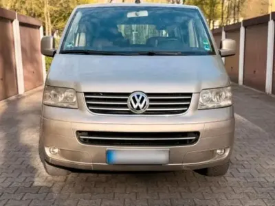 Gebraucht VW Multivan 174 PS (127 kW) 2004 Gold Van / Kleinbus