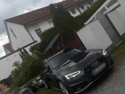 Gebraucht Audi A4 S-Line 190 PS (139 kW) 2019 Grau Kombi