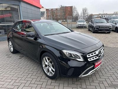 Gebraucht Mercedes GLA180 122 PS (89 kW) 2019 Schwarz SUV
