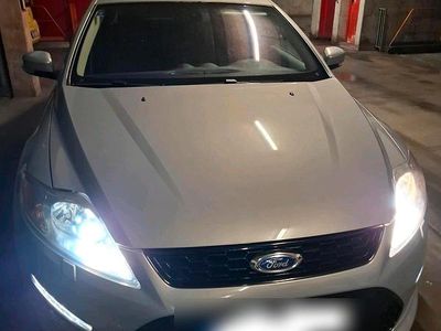 Gebraucht Ford Mondeo Titanium 202 PS (148 kW) 2011 Grau Limousine