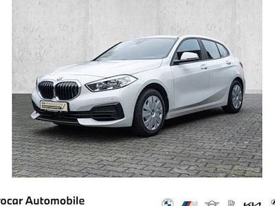 Weiß Gebraucht 2022 BMW 116 Advantage Kleinwagen | 21.690 € (Etwas zu teuer)