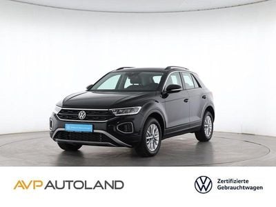 Gebraucht VW T-Roc Life 150 PS (110 kW) 2025 Deep black perleffekt (metallic) SUV
