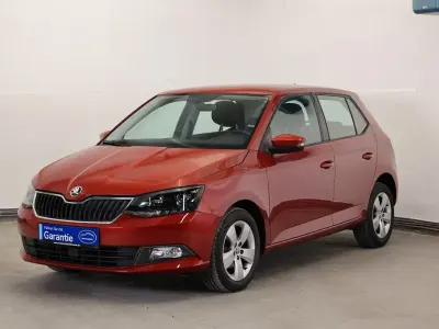 Gebraucht Skoda Fabia Active 75 PS (55 kW) 2015 Rot Limousine