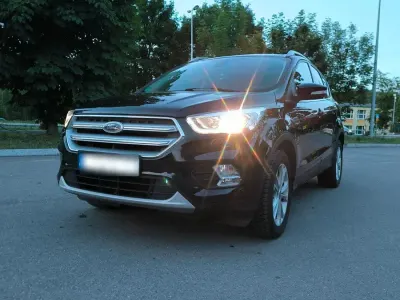 Gebraucht Ford Kuga 150 PS (110 kW) 2019 Andere farben SUV