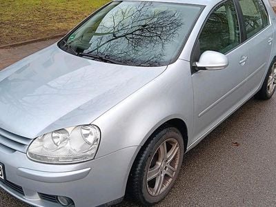 Gebraucht VW Golf V 80 PS (58 kW) 2007 Silber Limousine