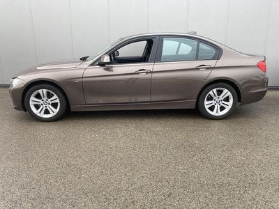 Braun Gebraucht 2014 BMW 316 Sport Line Limousine | 14.999 € (Teuer)