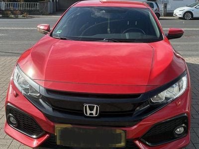 Gebraucht Honda Civic Elegance 129 PS (94 kW) 2017 Rot Limousine