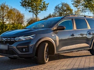 Usata Dacia Jogger Extreme 110 CV (80 kW) 2024 Grigio Monovolume