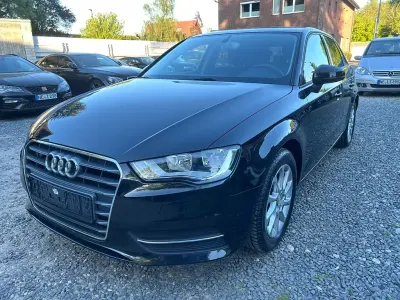 Gebraucht Audi A3 Attraction 150 PS (110 kW) 2014 Schwarz Limousine