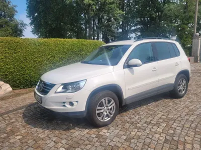 Gebraucht VW Tiguan Track & Field 140 PS (102 kW) 2011 Weiß SUV