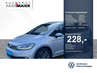 Gebraucht VW Touran Highline 150 PS (110 kW) 2022 Reflexsilber metallic Van / Kleinbus