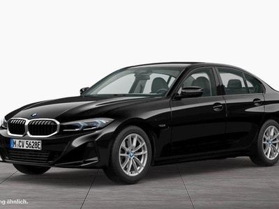 Schwarz Gebraucht 2022 BMW 320e Sport Line Limousine | 27.490 € (Fairer Preis)