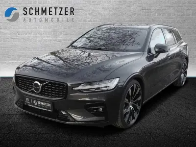 Gebraucht Volvo V60 145 PS (106 kW) 2023 Kombi