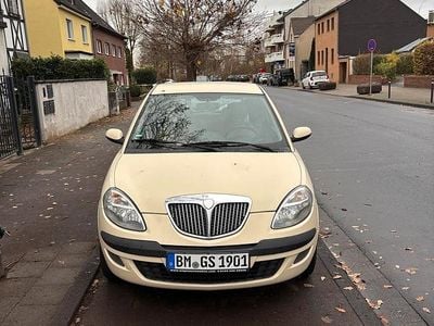 Beige Gebraucht 2003 Lancia Ypsilon Kleinwagen | 1.850 €
