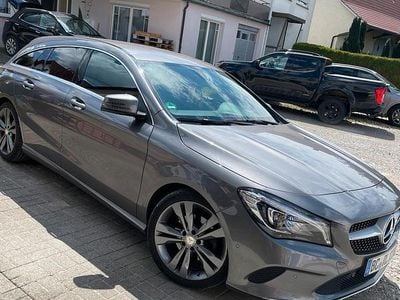 Mercedes CLA220