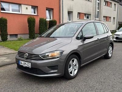 Second-hand VW Golf Sportsvan Comfortline 86 CP (63 kW) 2016 Gri Monovolum