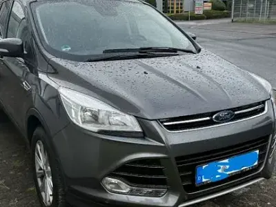 Gebraucht Ford Kuga SYNC Edition 182 PS (133 kW) 2016 Grau SUV