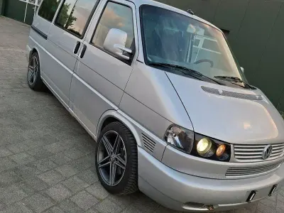 Gebraucht VW T4 151 PS (111 kW) 1999 Silber Van